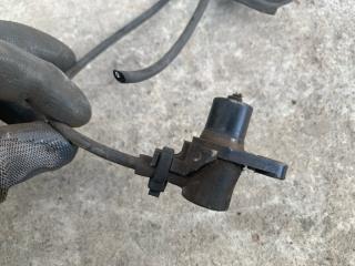 Датчик ABS передний правый TOYOTA COROLLA 120 00-07 ZZE130L 1.8L 1ZZ-FE