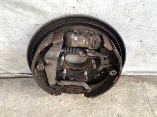 Тормозной механизм правый SIENNA 03-10 2006 3.5 2GR-FE