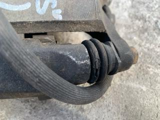 Суппорт тормозной передний правый CIVIC ES 00-05 2004 EM2 1.7 D17A1