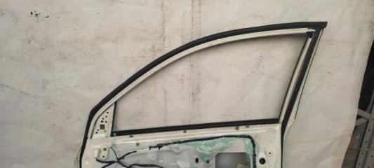 Дверь передняя правая RAV4 05-12