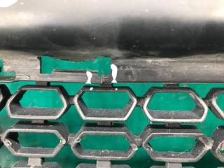 Решетка переднего бампера DURANGO 11- (WD) 2014 3.6 ERB