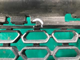 Решетка переднего бампера DURANGO 11- (WD) 2014 3.6 ERB