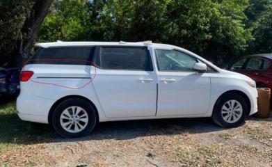 Накладка кузова правая SEDONA 14-18 16 YP 3.3 G6DM