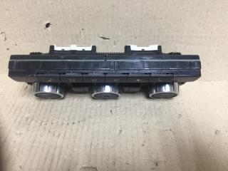 Блок управления печкой PASSAT B7 11-15 2012 CBTA 2.5L