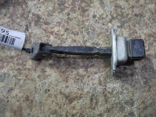 Ограничитель двери задний правый L200 06-14