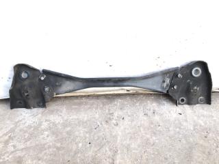 Балка под радиатор S60 10-13 2012 2.5L B5254T5