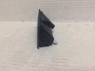 Кнопка открывания багажника внутренняя VOLKSWAGEN PASSAT B7 11-15 CBTA 2.5L