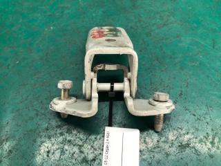 Петля двери MITSUBISHI GALANT 03-12 Седан 2.4 4G69