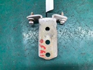 Петля двери MITSUBISHI GALANT 03-12 2006