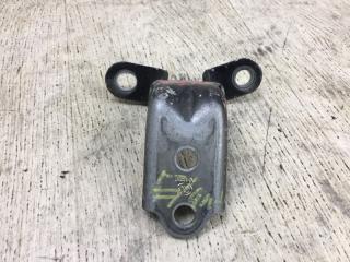 Петля двери нижняя задняя правая HYUNDAI ELANTRA MD 10-15 2012