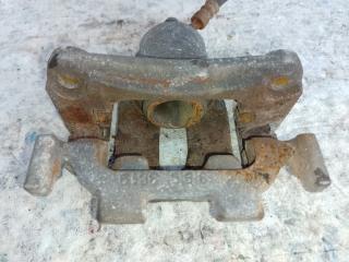 Суппорт тормозной задний левый QUEST S 11-17 2014 Минивен E52 3.5