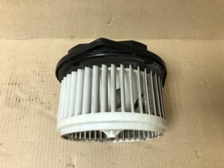 Моторчик печки QUEST S 11-17 2014 Минивен E52 3.5