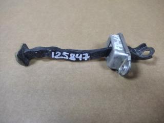 Ограничитель двери передний левый NISSAN ALTIMA L32 07-12