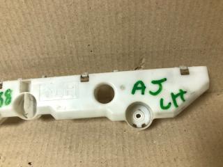 Кронштейн заднего бампера левый QUEST S 11-17 2014 Минивен E52 3.5