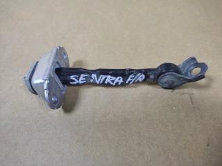 Ограничитель двери передний правый NISSAN SENTRA (B16) 06–12