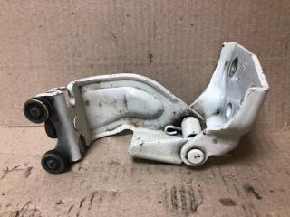 Ролик сдвижной двери средний левый QUEST S 11-17 2014 Минивен E52 3.5