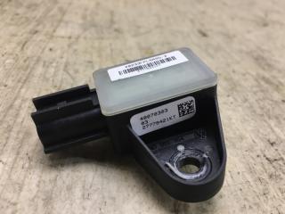 Датчик удара передний PASSAT CC 08-12