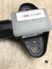 Датчик удара передний PASSAT CC 08-12