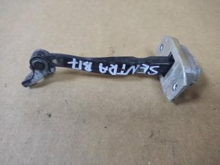 Ограничитель двери передний левый SENTRA B17 12-21 2012 Седан 1.8