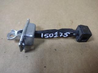 Ограничитель двери передний правый MITSUBISHI ASX / OUTLANDER SPORT 10-21 2014 Б/У Ограничитель двери передний правый MITSUBISHI ASX / OUTLANDER SPORT 10-21 2014