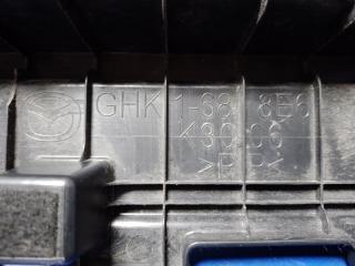 Обшивка багажника правая 6 GJ 12-