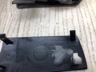 Накладка в салоне 300 04-10