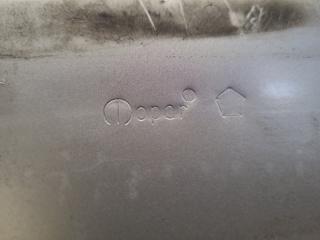 Капот 300 04-10