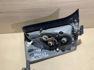 Фонарь наружный правый PRIUS - 30 09-17