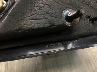 Зеркало левое 300 04-10