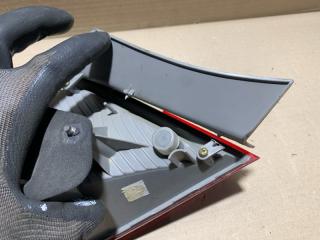 Фонарь наружный правый CAMRY 40 06-11