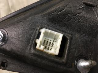 Зеркало правое 300 04-10