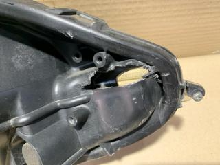 Фара левая PRIUS C/AQUA 11-14