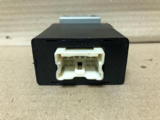 Блок управления центральным замком FX S50 03-08 2004 3.5 VQ35DE