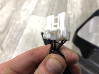 Зеркало правое QX56 / TITAN / ARMADA 04-16