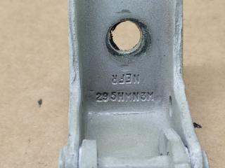 Петля двери верхняя передняя правая ACURA MDX (YD3) 13-21 YD3 3.5 J35Y4