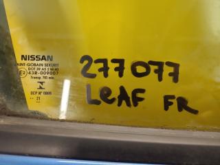 Стекло двери переднее правое LEAF 18-