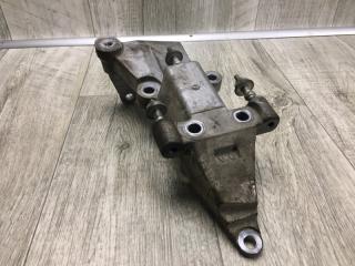 Кронштейн двигателя TEANA J32 08-14 2.5 VQ25