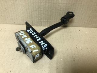 Ограничитель двери передний правый M35/M45 04-10 2004 3.5 VQ35DE