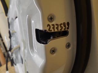 Замок двери передний правый NISSAN LEAF 18-