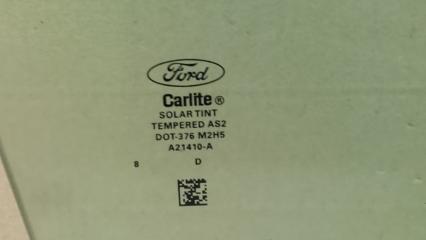 Стекло двери переднее правое FOCUS 10-18