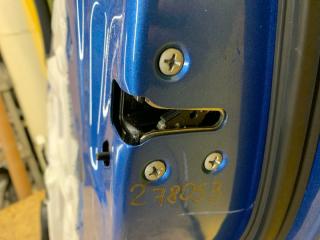 Замок двери задний правый NISSAN LEAF 18-