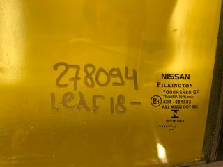 Стекло двери заднее левое LEAF 18-