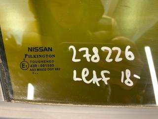 Стекло двери заднее правое LEAF 18-
