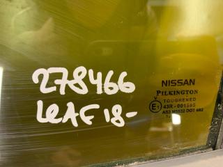 Стекло двери заднее левое LEAF 18-