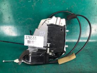 Замок двери задний правый PRIUS - 30 09-17