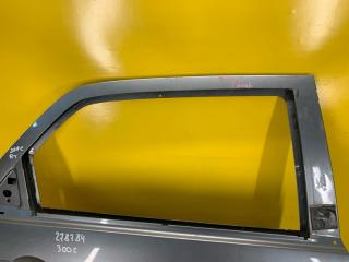 Дверь передняя правая 300 04-10