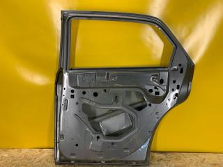 Дверь передняя правая 300 04-10