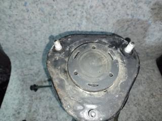 Амортизатор передний правый PRIUS - 30 09-17