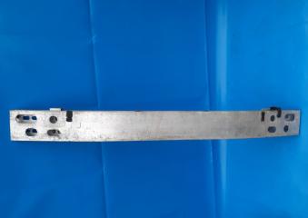 Усилитель переднего бампера передний TOYOTA PRIUS - 30 09-17