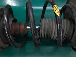 Амортизатор передний правый PRIUS - 30 09-17